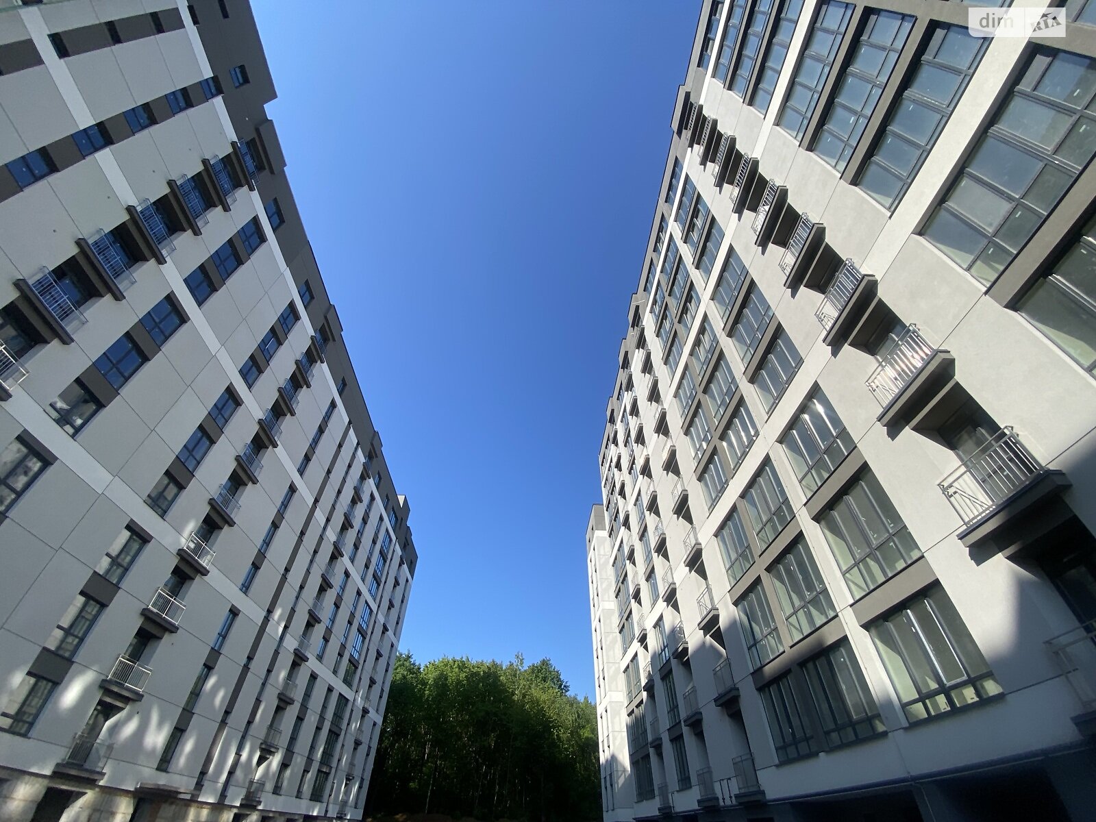 Продажа двухкомнатной квартиры в Ивано-Франковске, на ул. Довженко А. 31В, район Бам фото 1 Продажа двухкомнатной квартиры в Ивано-Франковске, на ул. Довженко А. 31В, район Бам фото 1
