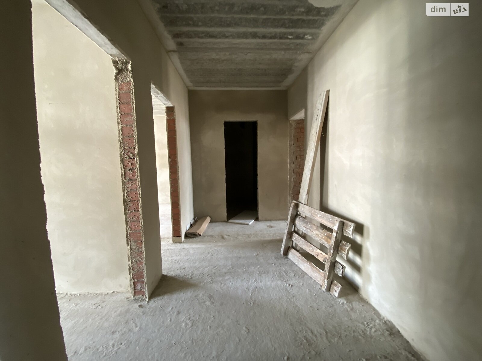 Продаж двокімнатної квартири в Івано-Франківську, на вул. Довженка О. 31В, район Бам фото 1 Продаж двокімнатної квартири в Івано-Франківську, на вул. Довженка О. 31В, район Бам фото 1