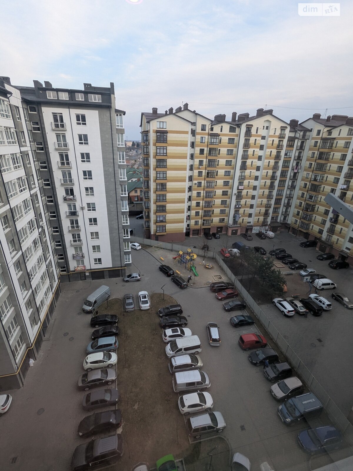 Продажа однокомнатной квартиры в Ивано-Франковске, на ул. Довженко А. 21Б, район Бам фото 1 Продажа однокомнатной квартиры в Ивано-Франковске, на ул. Довженко А. 21Б, район Бам фото 1