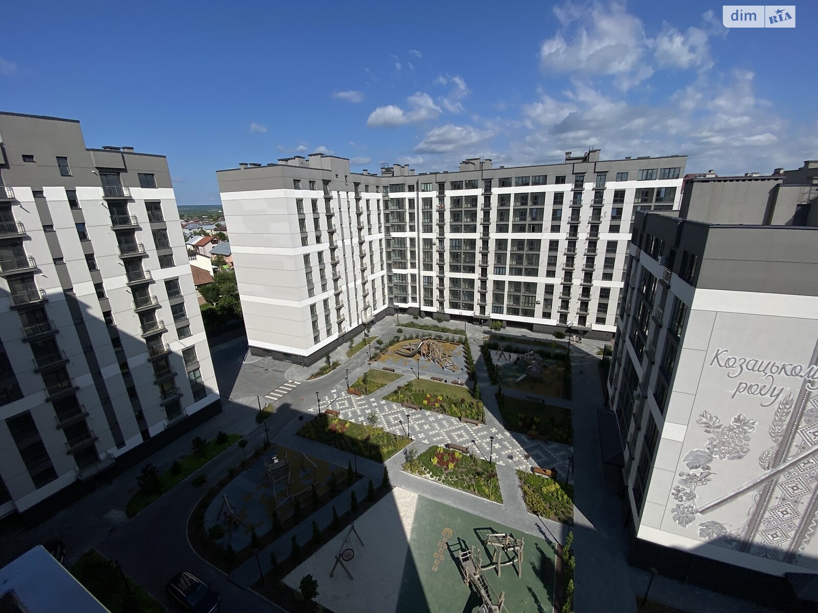 Продаж двокімнатної квартири в Івано-Франківську, на вул. Довженка О., район Бам фото 1 Продаж двокімнатної квартири в Івано-Франківську, на вул. Довженка О., район Бам фото 1