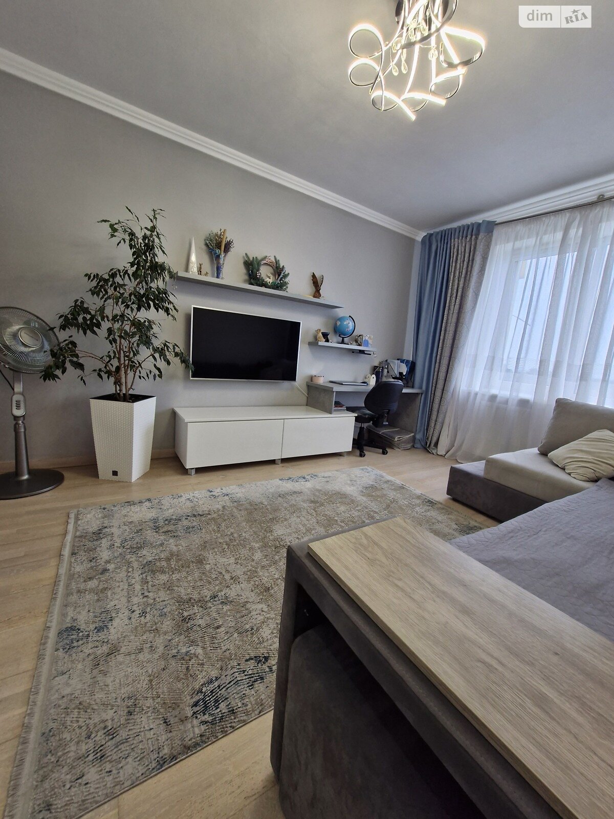 Продажа двухкомнатной квартиры в Ивано-Франковске, на ул. Довженко А. 23А, район Бам фото 1