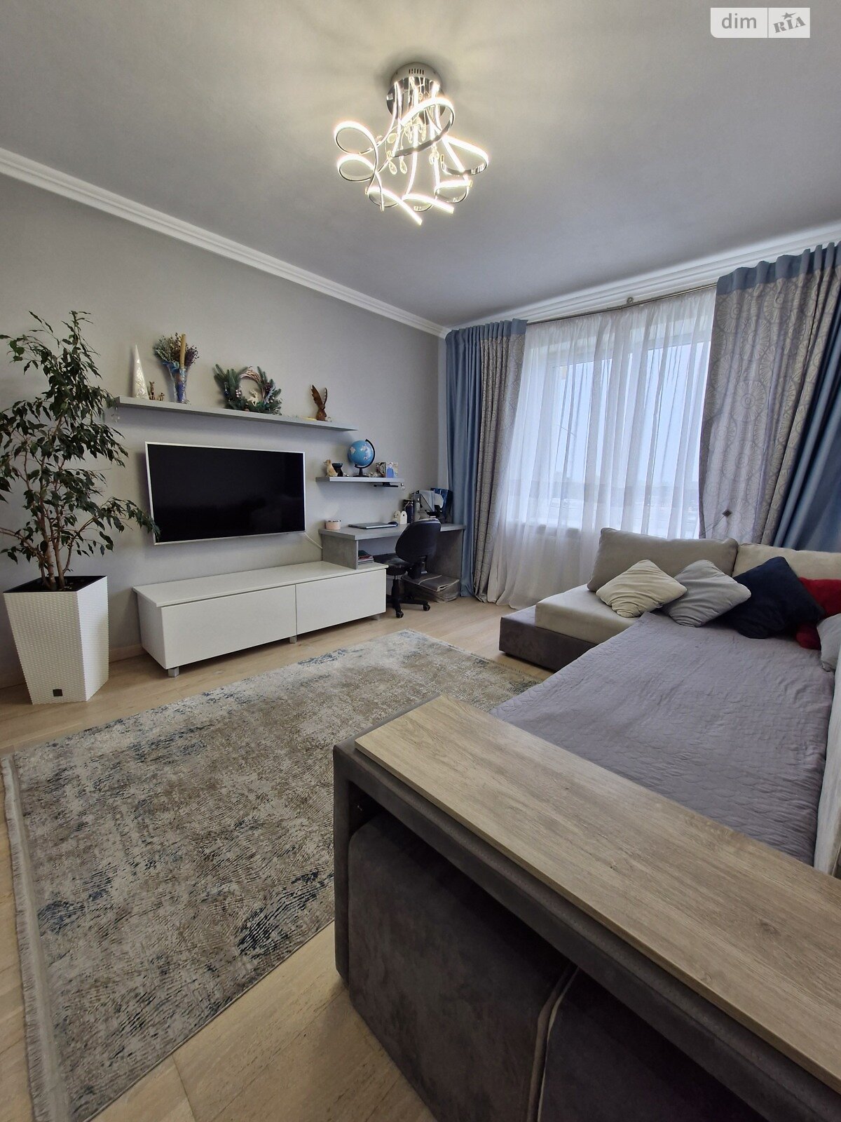 Продажа двухкомнатной квартиры в Ивано-Франковске, на ул. Довженко А. 23А, район Бам фото 1