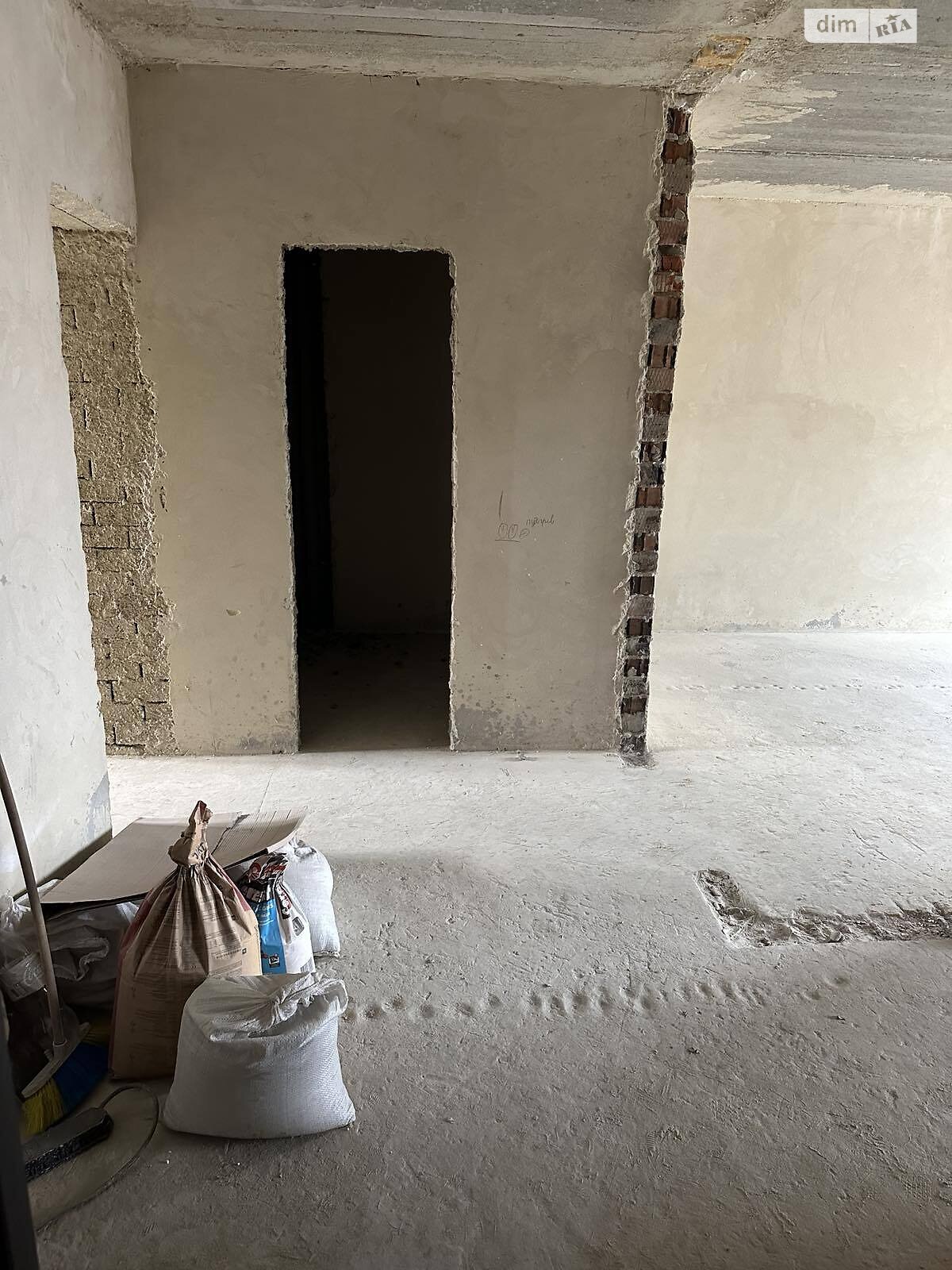 Продажа двухкомнатной квартиры в Ивано-Франковске, на ул. Довженко А. 21А, кв. 156, район Бам фото 1 Продажа двухкомнатной квартиры в Ивано-Франковске, на ул. Довженко А. 21А, кв. 156, район Бам фото 1