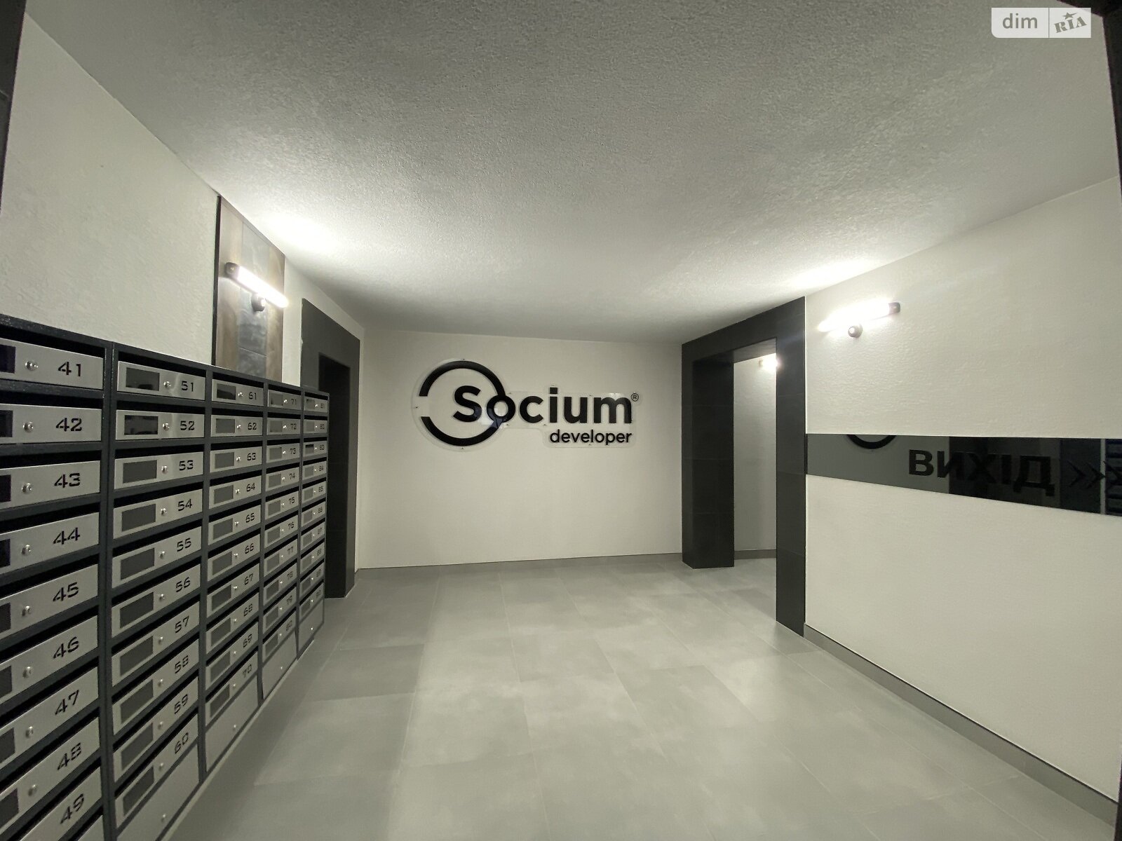 Продаж двокімнатної квартири в Івано-Франківську, на вул. Довженка О. 31, район Бам фото 1 Продаж двокімнатної квартири в Івано-Франківську, на вул. Довженка О. 31, район Бам фото 1