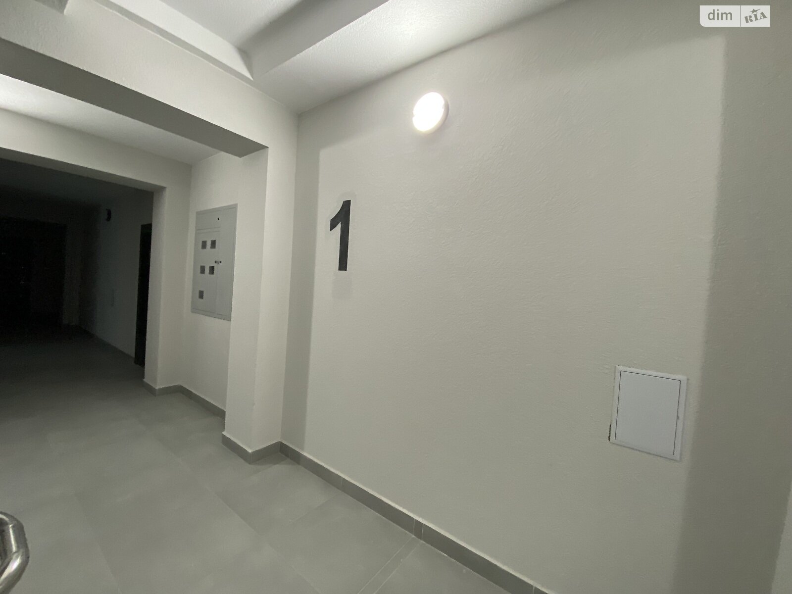 Продаж двокімнатної квартири в Івано-Франківську, на вул. Довженка О. 31, район Бам фото 1 Продаж двокімнатної квартири в Івано-Франківську, на вул. Довженка О. 31, район Бам фото 1