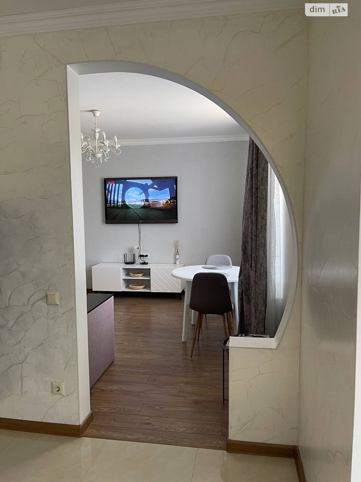 Продажа двухкомнатной квартиры в Ивано-Франковске, на ул. Довженко А. 51, район Бам фото 1 Продажа двухкомнатной квартиры в Ивано-Франковске, на ул. Довженко А. 51, район Бам фото 1