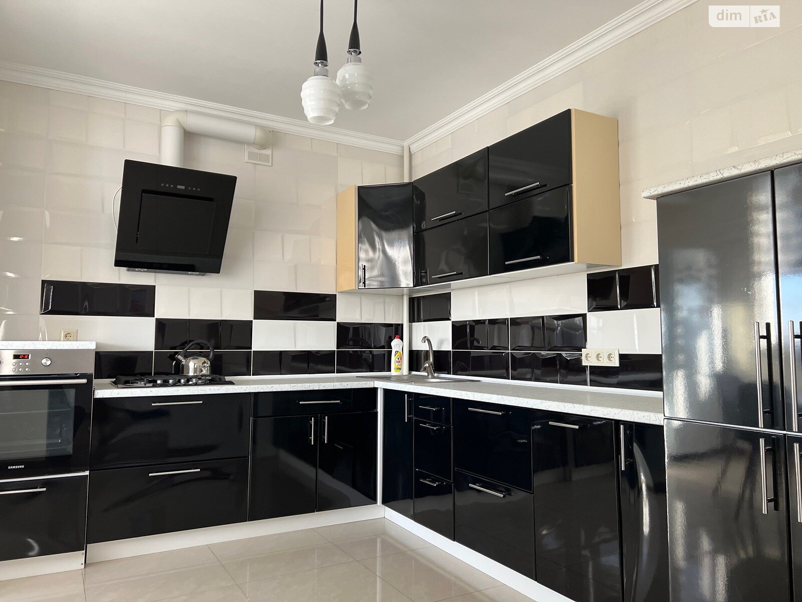 Продажа двухкомнатной квартиры в Ивано-Франковске, на ул. Довженко А. 51, район Бам фото 1 Продажа двухкомнатной квартиры в Ивано-Франковске, на ул. Довженко А. 51, район Бам фото 1