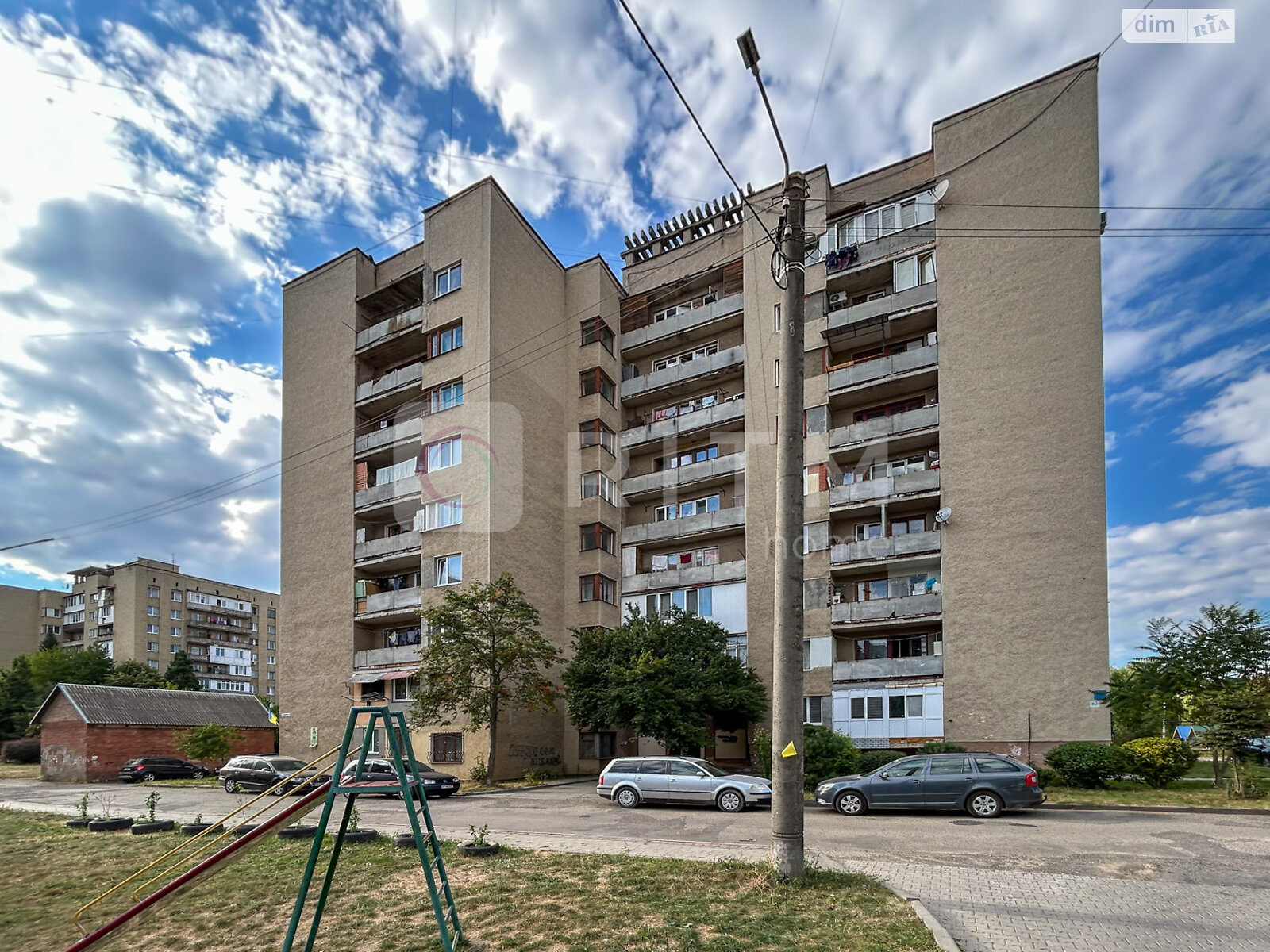 Продаж однокімнатної квартири в Івано-Франківську, на вул. Довженка О. 10, район Бам фото 1