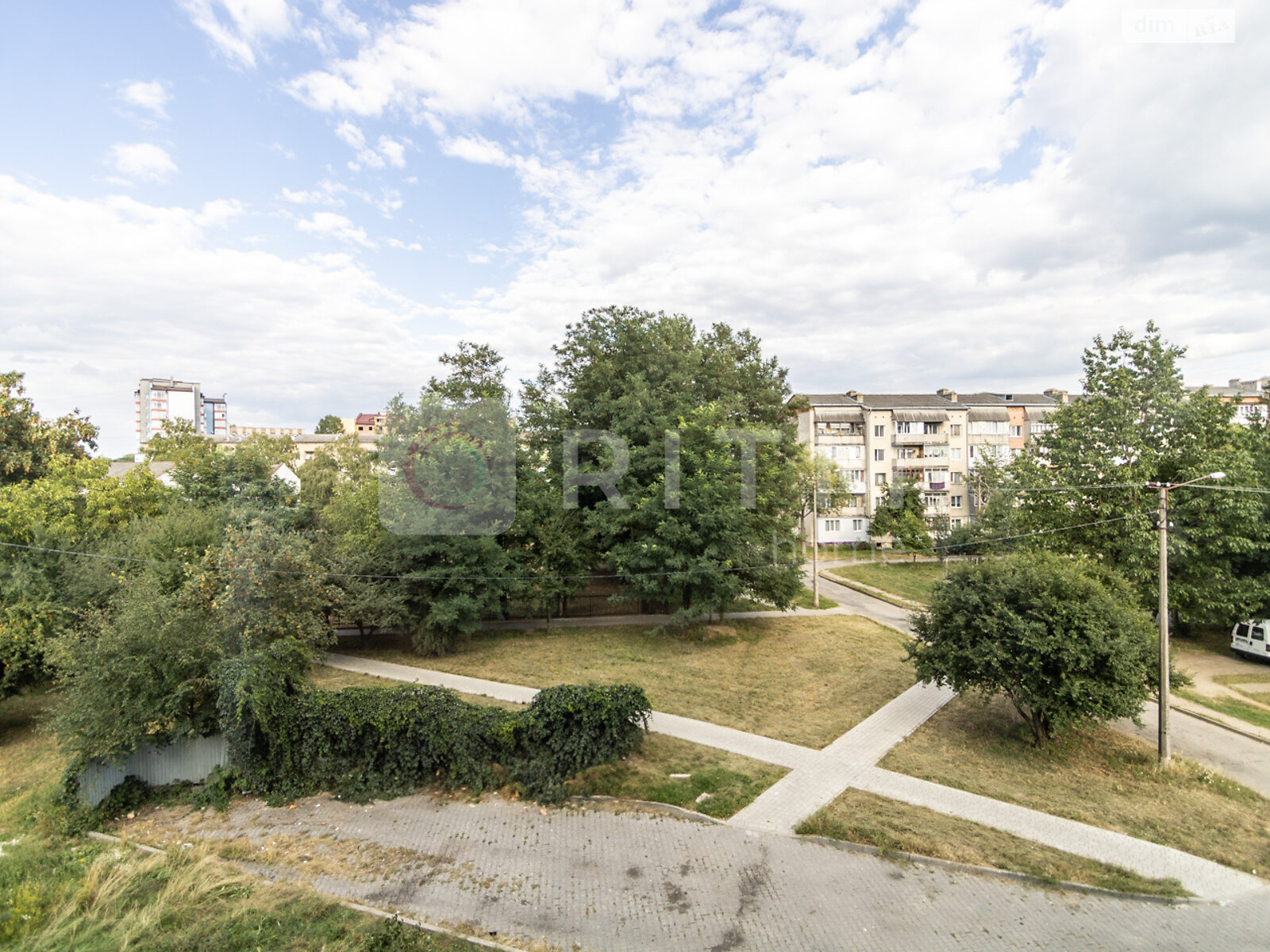 Продаж однокімнатної квартири в Івано-Франківську, на вул. Довженка О. 10, район Бам фото 1