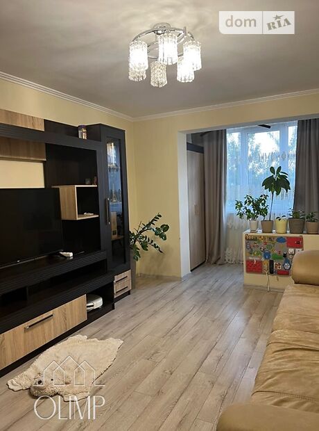 Продаж двокімнатної квартири в Івано-Франківську, на вул. Довженка О., район Бам фото 1 Продаж двокімнатної квартири в Івано-Франківську, на вул. Довженка О., район Бам фото 1