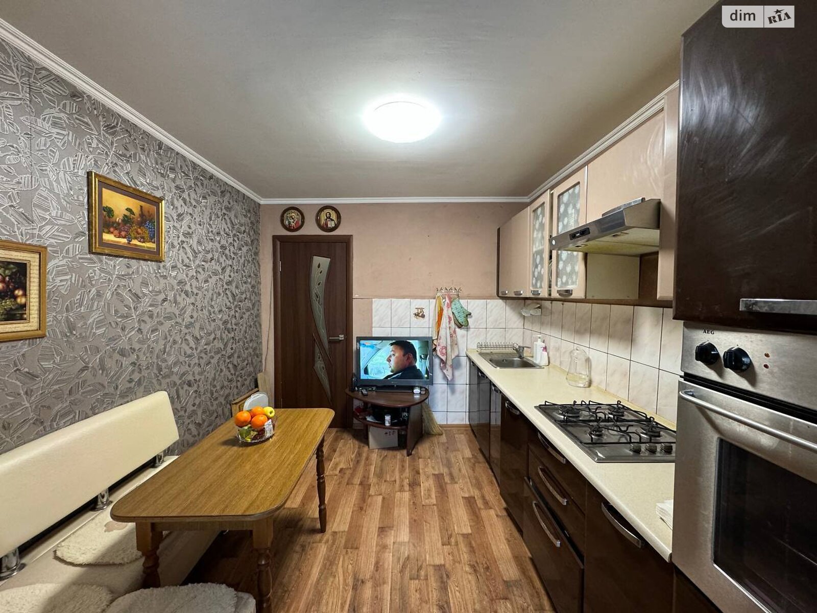 Продаж двокімнатної квартири в Івано-Франківську, на вул. Гетьмана Івана Мазепи, район Бам фото 1 Продаж двокімнатної квартири в Івано-Франківську, на вул. Гетьмана Івана Мазепи, район Бам фото 1