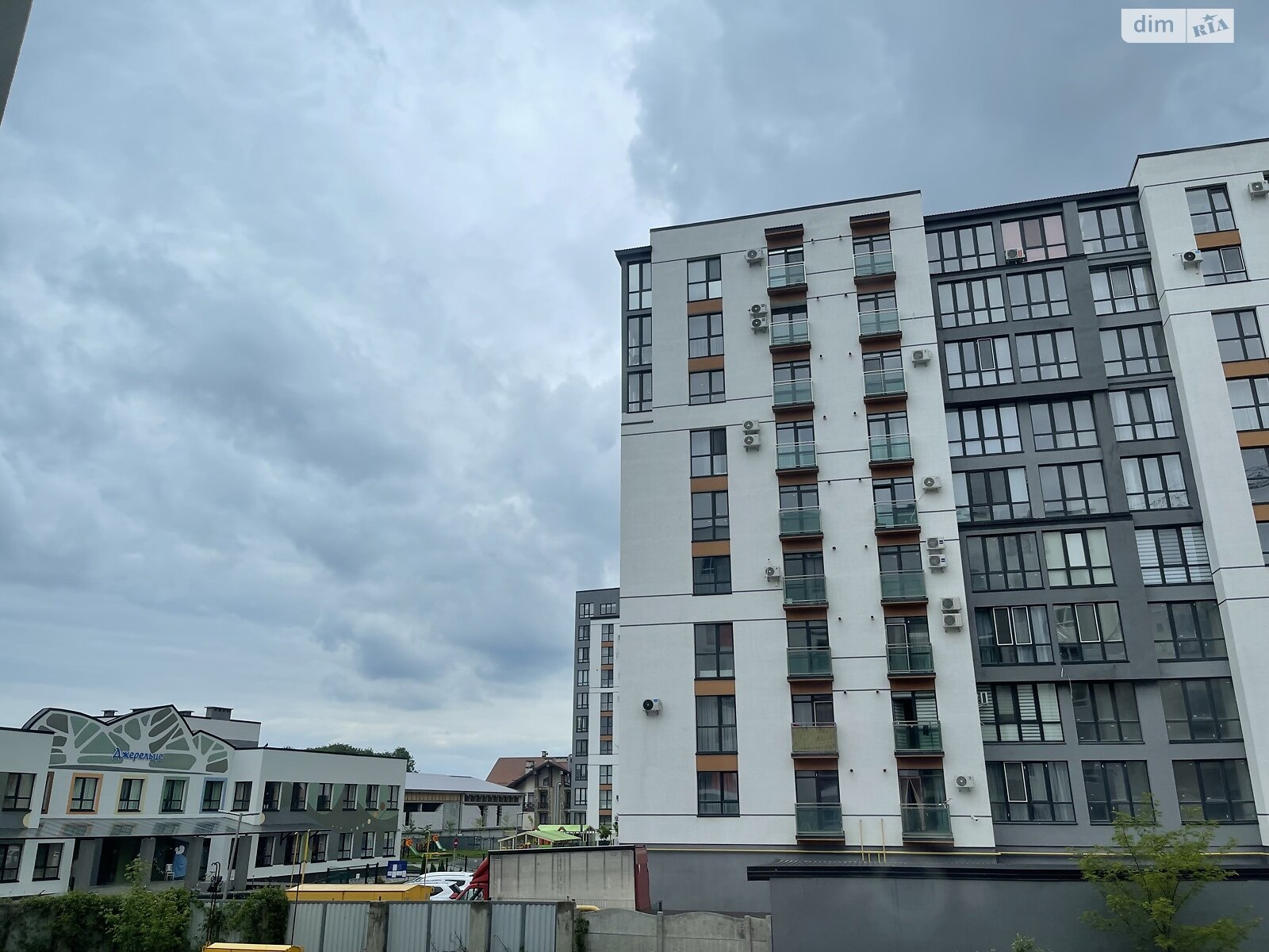 Продаж двокімнатної квартири в Івано-Франківську, на вул. Гетьмана Івана Мазепи 168, район Бам фото 1 Продаж двокімнатної квартири в Івано-Франківську, на вул. Гетьмана Івана Мазепи 168, район Бам фото 1