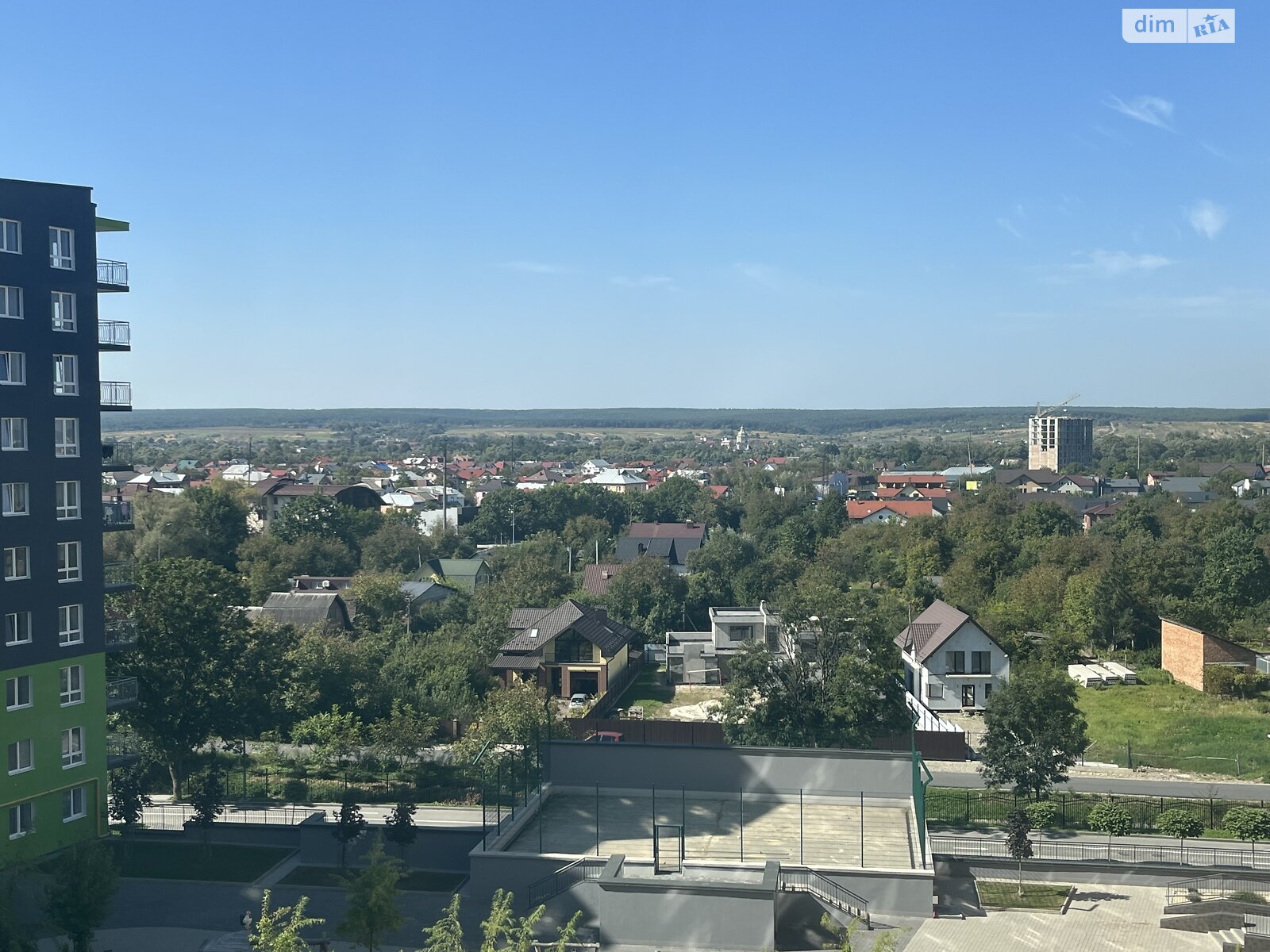 Продаж трикімнатної квартири в Івано-Франківську, на вул. Приозерна, район Бам фото 1 Продаж трикімнатної квартири в Івано-Франківську, на вул. Приозерна, район Бам фото 1