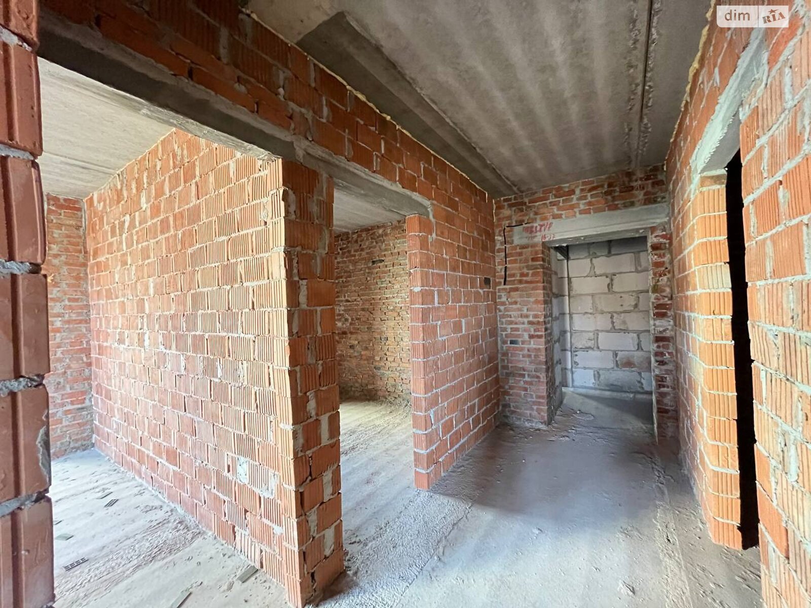 Продажа двухкомнатной квартиры в Ивано-Франковске, на ул. Приозерная, район Бам фото 1 Продажа двухкомнатной квартиры в Ивано-Франковске, на ул. Приозерная, район Бам фото 1