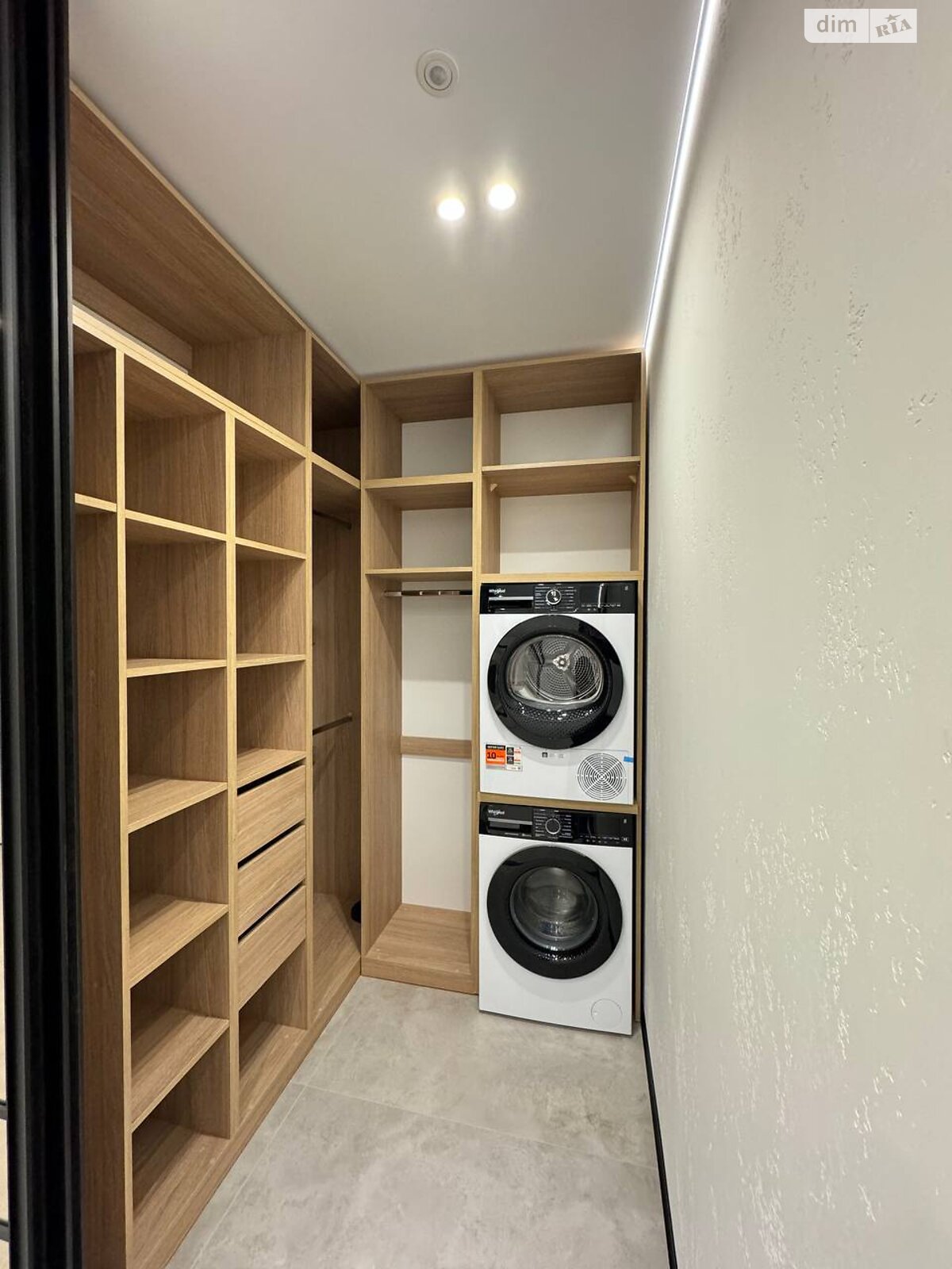 Продажа трехкомнатной квартиры в Ивано-Франковске, на ул. Приозерная, район Бам фото 1