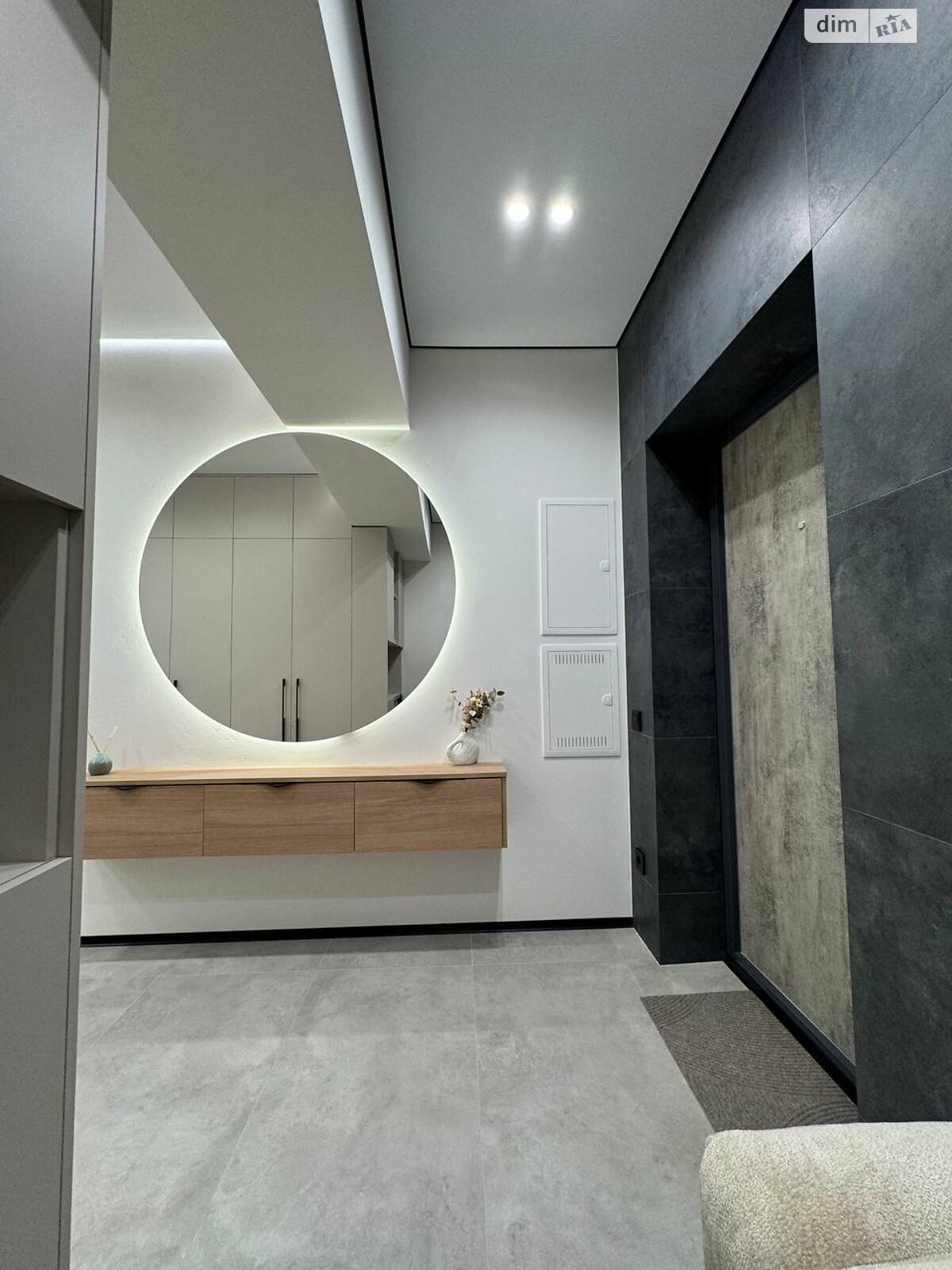 Продажа трехкомнатной квартиры в Ивано-Франковске, на ул. Приозерная, район Бам фото 1