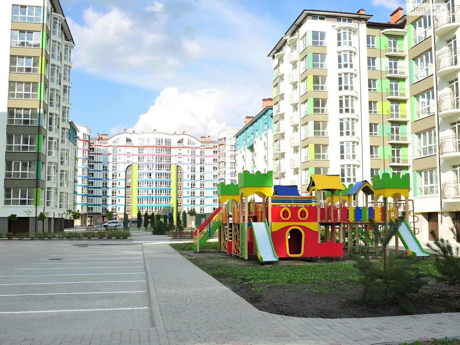 Продажа однокомнатной квартиры в Ивано-Франковске, на ул. Слободская, район Бам фото 1 Продажа однокомнатной квартиры в Ивано-Франковске, на ул. Слободская, район Бам фото 1