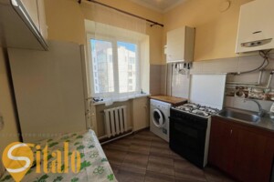 Продажа трехкомнатной квартиры в Ивано-Франковске, на ул. Сорохтея О. 16, район Бам фото 2