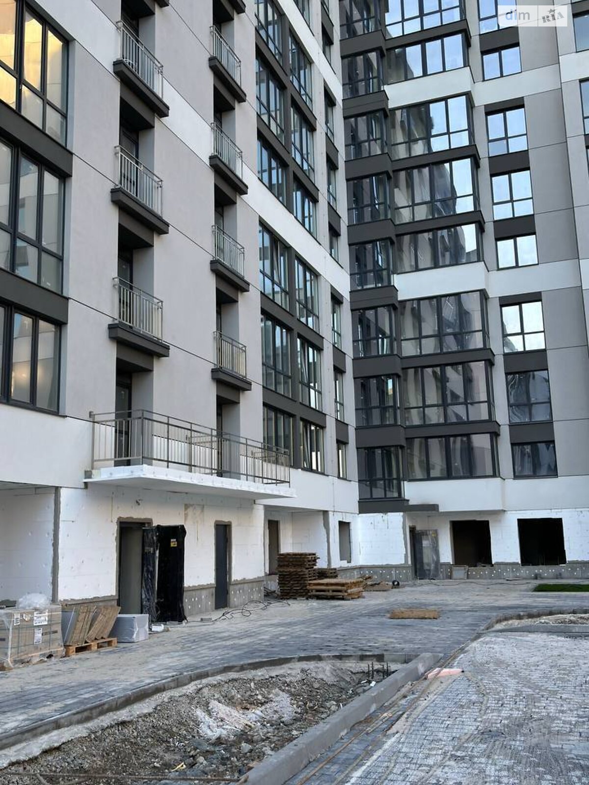 Продажа двухкомнатной квартиры в Ивано-Франковске, на ул. Виноградная, район Бам фото 1