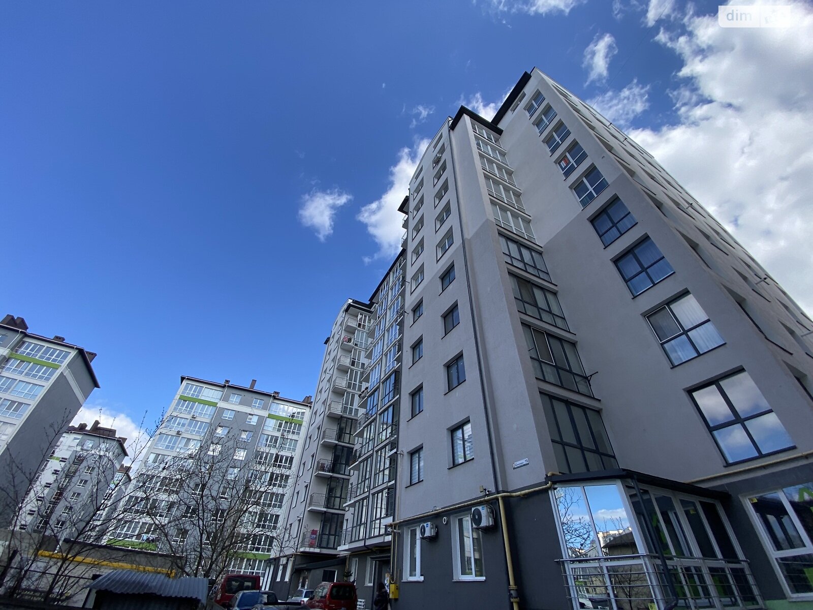 Продажа трехкомнатной квартиры в Ивано-Франковске, на ул. Виноградная 15, район Бам фото 1 Продажа трехкомнатной квартиры в Ивано-Франковске, на ул. Виноградная 15, район Бам фото 1