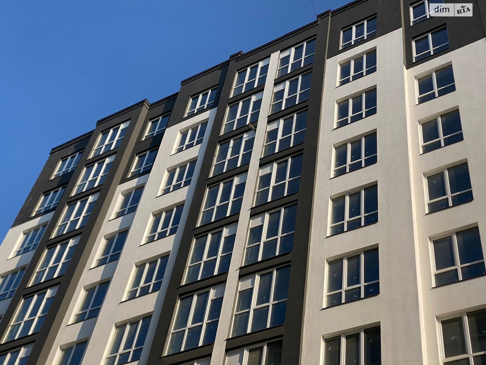 Продаж двокімнатної квартири в Івано-Франківську, на вул. В'ячеслава Чорновола 155, район Бам фото 1 Продаж двокімнатної квартири в Івано-Франківську, на вул. В'ячеслава Чорновола 155, район Бам фото 1