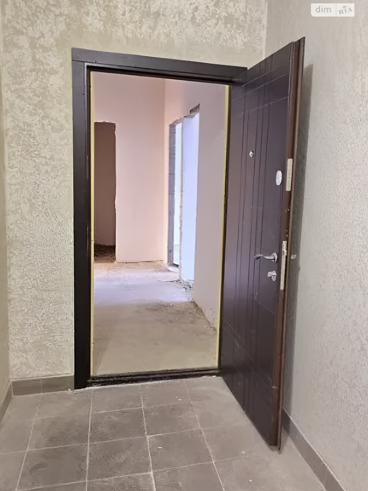 Продажа двухкомнатной квартиры в Ивано-Франковске, на ул. Барнича Я. 4, фото 1 Продажа двухкомнатной квартиры в Ивано-Франковске, на ул. Барнича Я. 4, фото 1