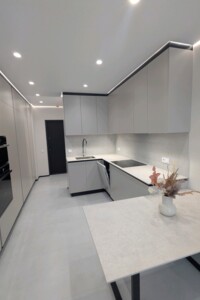 Продажа двухкомнатной квартиры в Ивано-Франковске, на ул. Бельведерська 32, фото 2 Продажа двухкомнатной квартиры в Ивано-Франковске, на ул. Бельведерська 32, фото 2