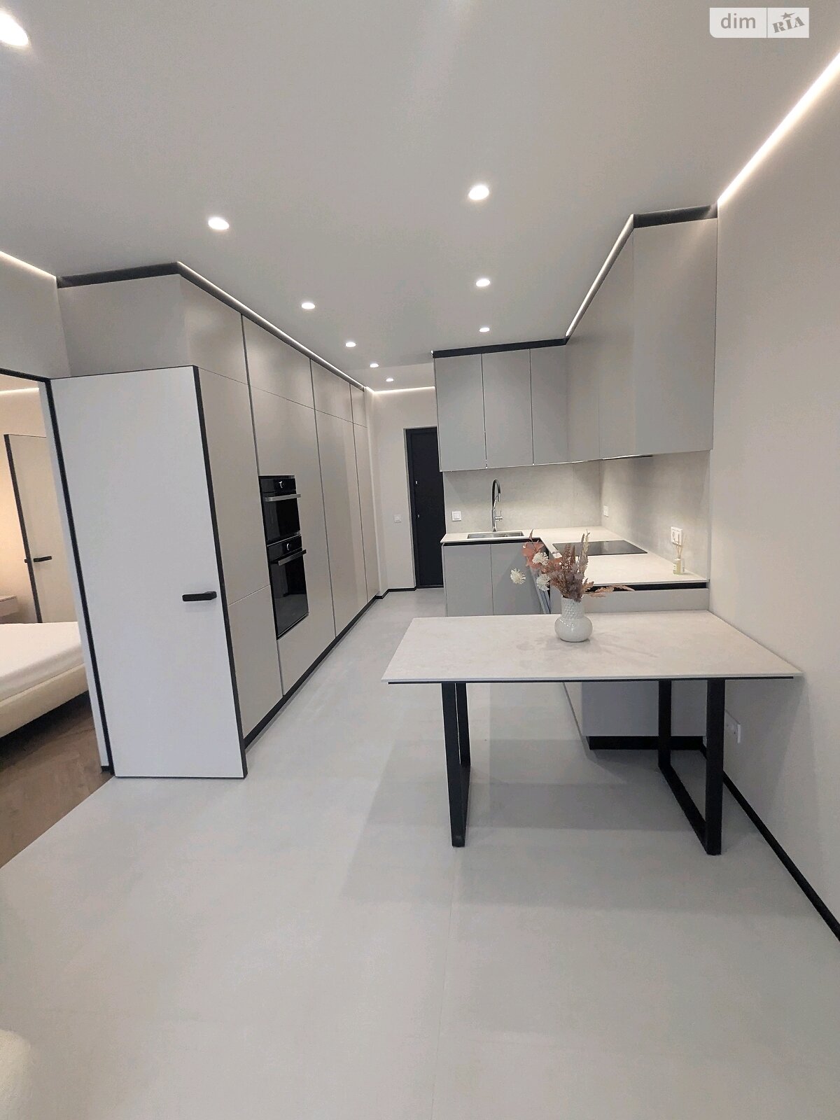 Продажа двухкомнатной квартиры в Ивано-Франковске, на ул. Бельведерська 32, фото 1 Продажа двухкомнатной квартиры в Ивано-Франковске, на ул. Бельведерська 32, фото 1