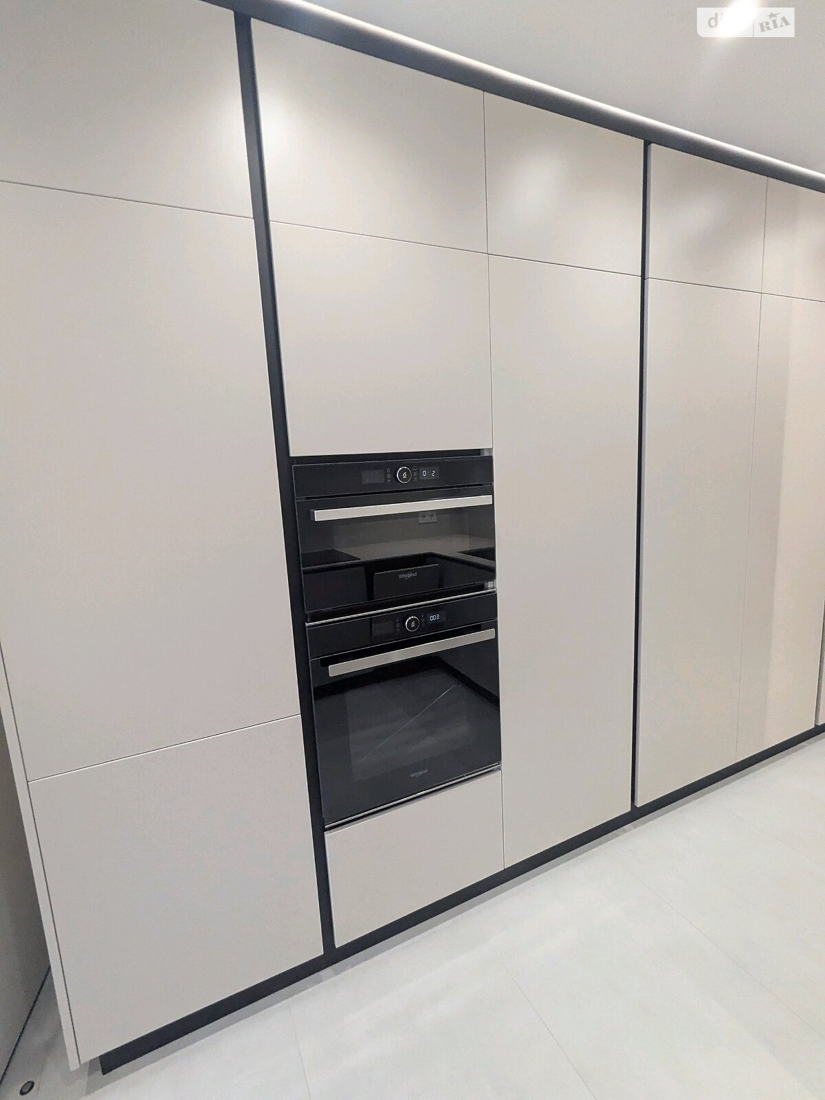 Продажа двухкомнатной квартиры в Ивано-Франковске, на ул. Бельведерська 32, фото 1 Продажа двухкомнатной квартиры в Ивано-Франковске, на ул. Бельведерська 32, фото 1