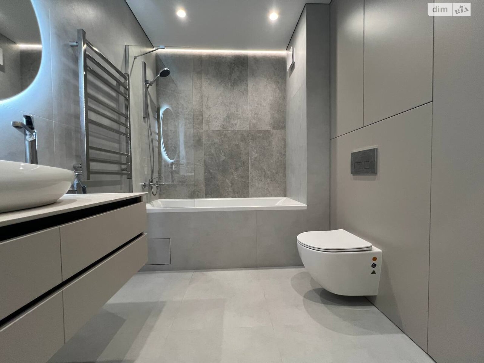 Продаж двокімнатної квартири в Івано-Франківську, на вул. Бельведерська 32, фото 1