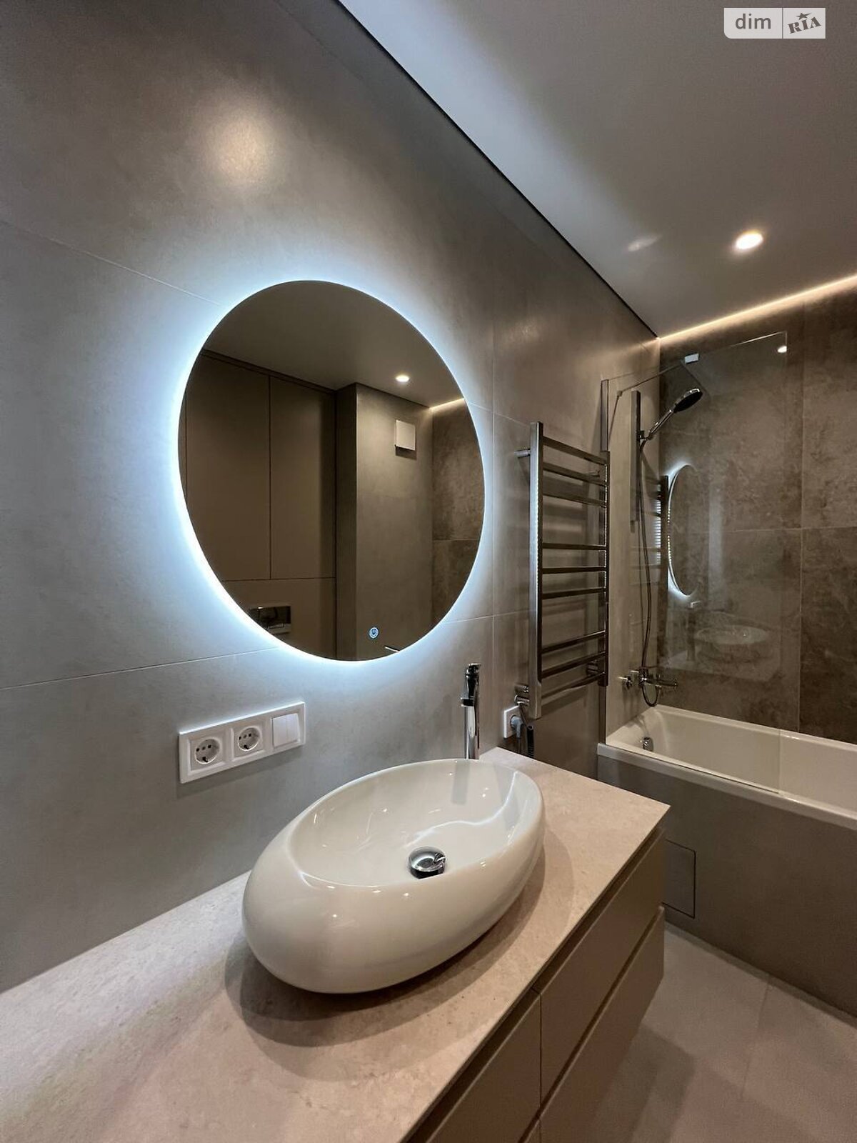 Продаж двокімнатної квартири в Івано-Франківську, на вул. Бельведерська 32, фото 1