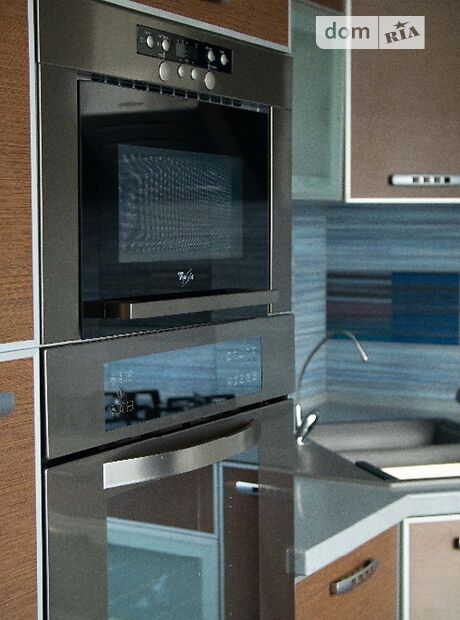Продаж трикімнатної квартири в Івано-Франківську, на вул. Білозіра 17, район Брати фото 1 Продаж трикімнатної квартири в Івано-Франківську, на вул. Білозіра 17, район Брати фото 1