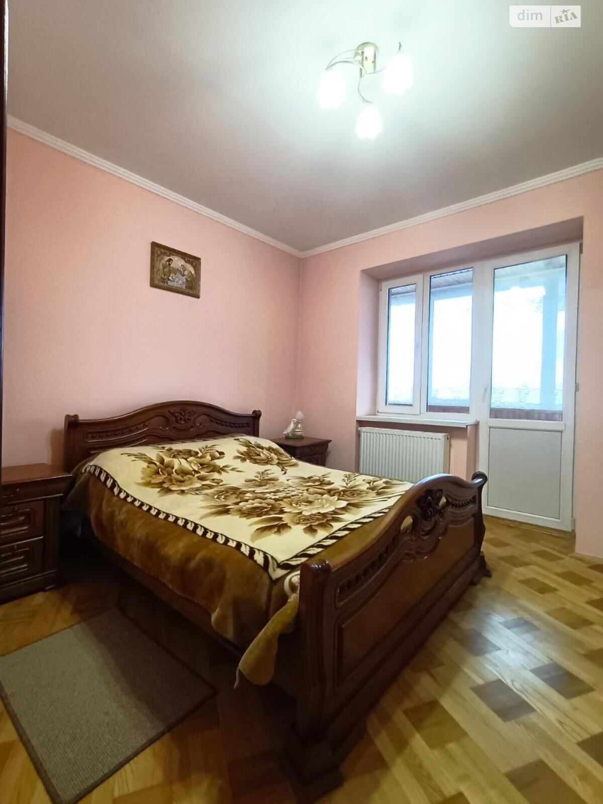 Продаж трикімнатної квартири в Івано-Франківську, на вул. Білозіра 8, район Брати фото 1 Продаж трикімнатної квартири в Івано-Франківську, на вул. Білозіра 8, район Брати фото 1