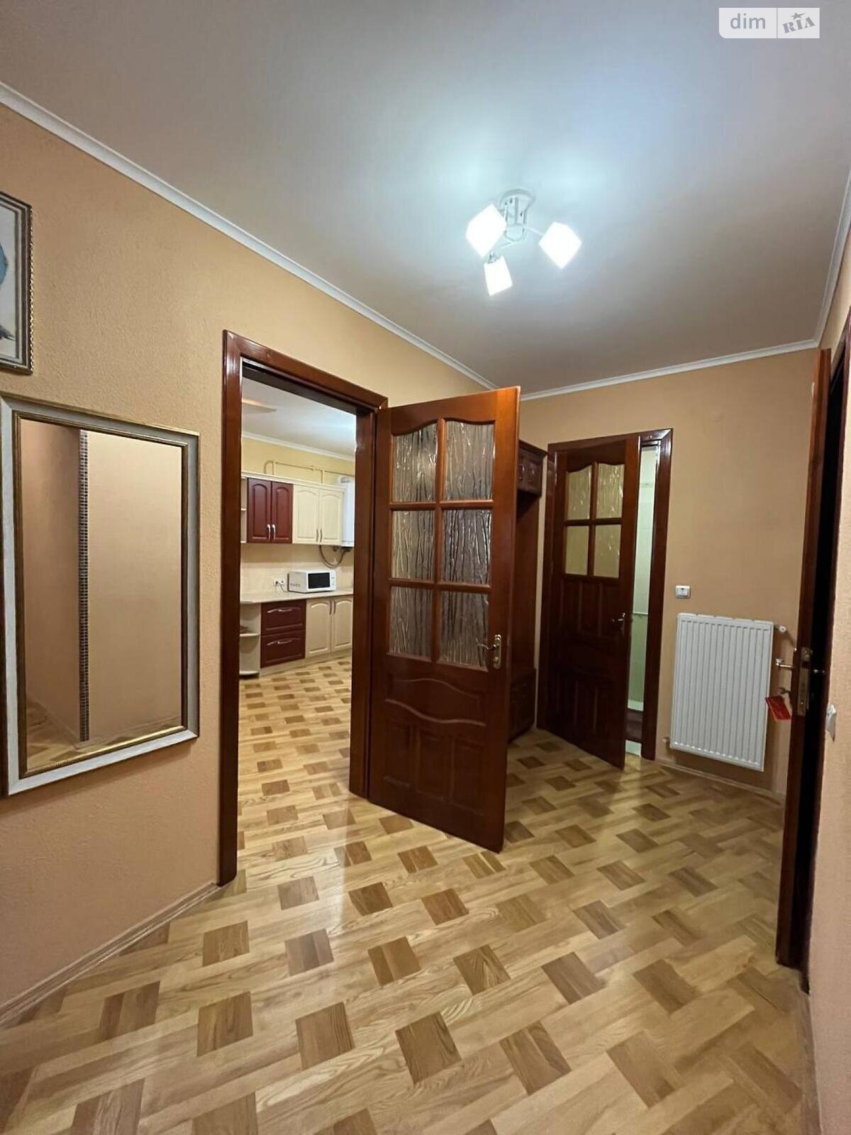 Продажа трехкомнатной квартиры в Ивано-Франковске, на ул. Билозира 8, район Братья фото 1 Продажа трехкомнатной квартиры в Ивано-Франковске, на ул. Билозира 8, район Братья фото 1