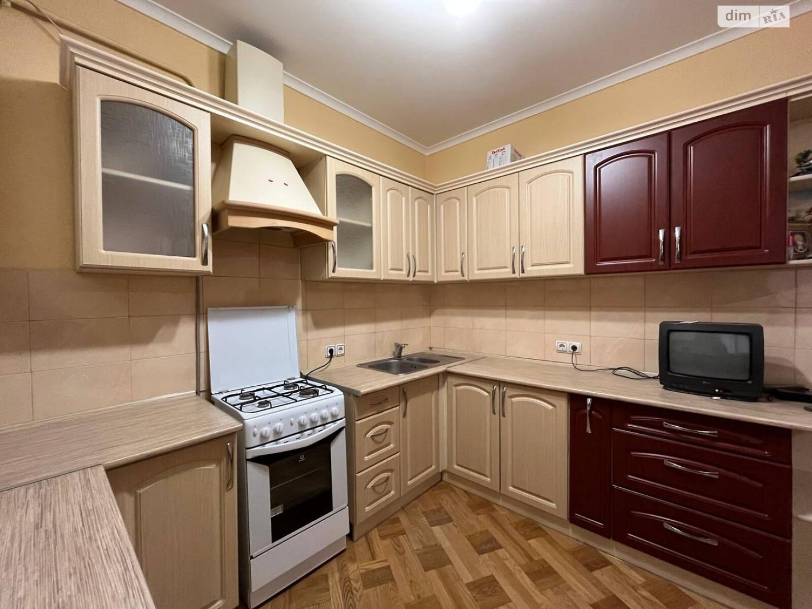 Продажа трехкомнатной квартиры в Ивано-Франковске, на ул. Билозира 8, район Братья фото 1 Продажа трехкомнатной квартиры в Ивано-Франковске, на ул. Билозира 8, район Братья фото 1