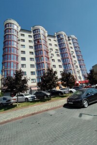 Продаж трикімнатної квартири в Івано-Франківську, на вул. Хоткевича Гната 63, район Брати фото 2