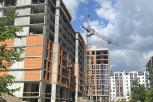 Продаж однокімнатної квартири в Івано-Франківську, на вул. Хоткевича Гната, район Брати фото 2
