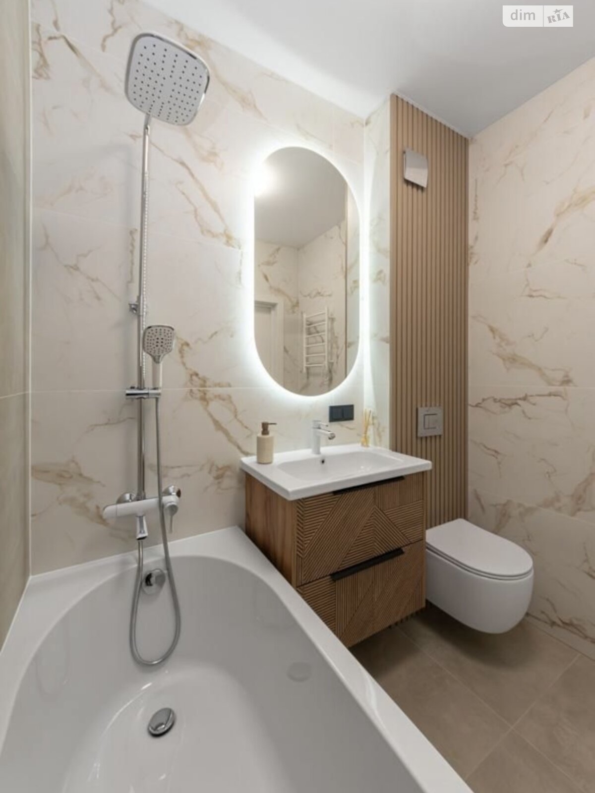 Продаж двокімнатної квартири в Івано-Франківську, на вул. Кисілевської Ольги 27, район Брати фото 1