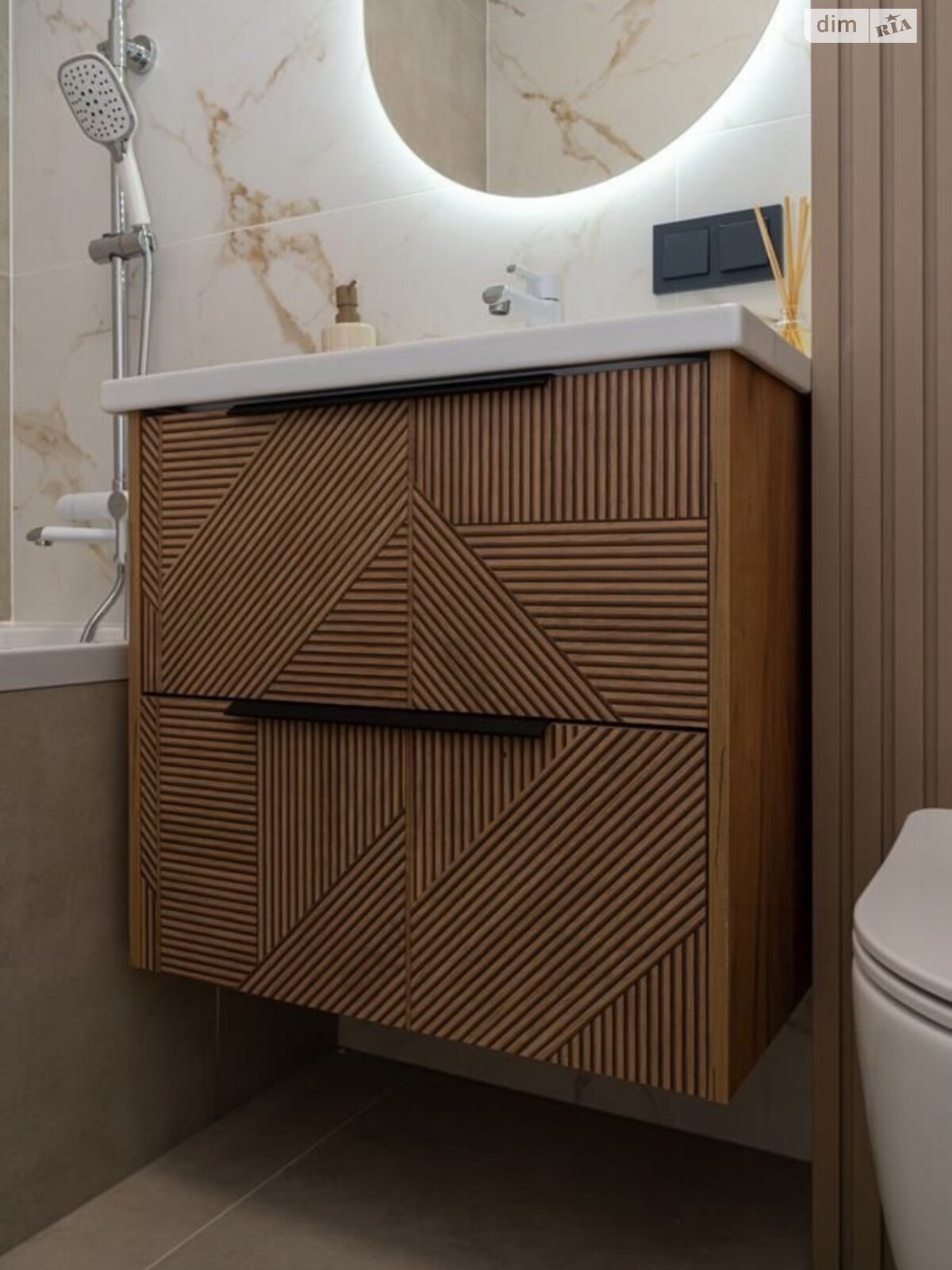 Продаж двокімнатної квартири в Івано-Франківську, на вул. Кисілевської Ольги 27, район Брати фото 1