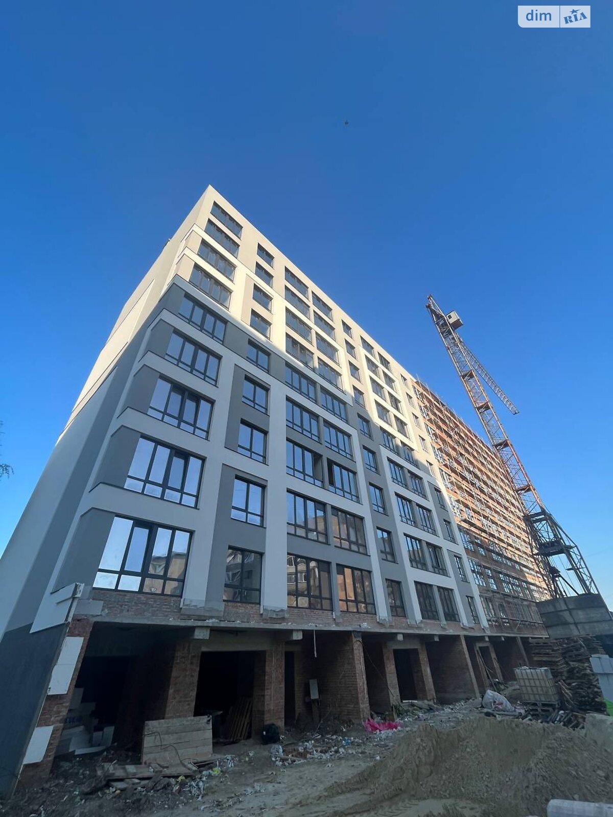 Продажа однокомнатной квартиры в Ивано-Франковске, на ул. Молодежная, район Братья фото 1 Продажа однокомнатной квартиры в Ивано-Франковске, на ул. Молодежная, район Братья фото 1