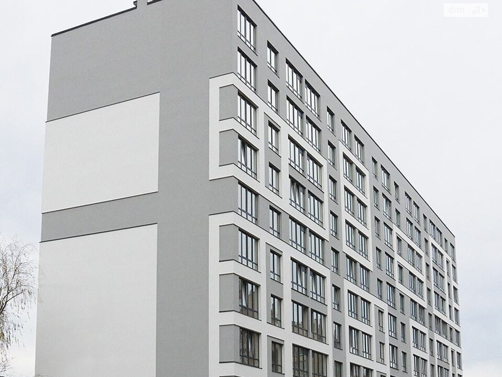 Продажа однокомнатной квартиры в Ивано-Франковске, на ул. Молодежная, район Братья фото 1 Продажа однокомнатной квартиры в Ивано-Франковске, на ул. Молодежная, район Братья фото 1