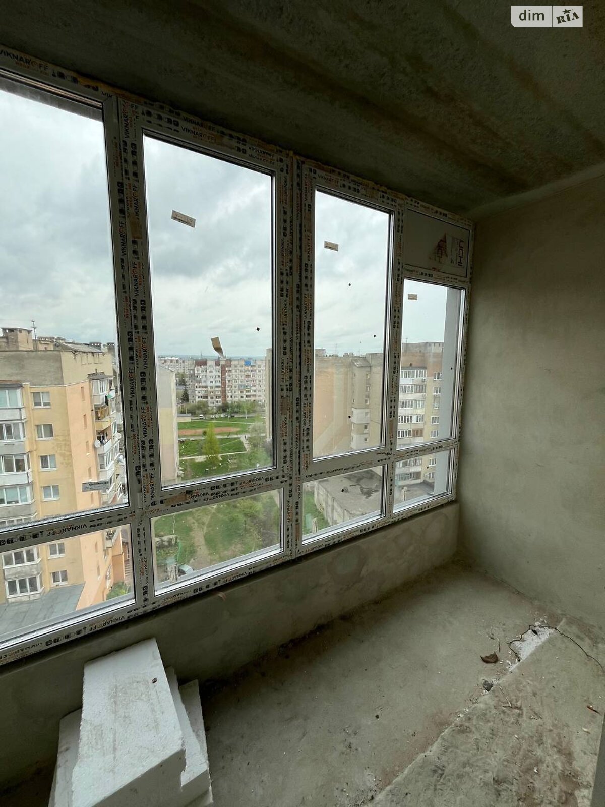 Продажа однокомнатной квартиры в Ивано-Франковске, на ул. Молодежная, район Братья фото 1 Продажа однокомнатной квартиры в Ивано-Франковске, на ул. Молодежная, район Братья фото 1