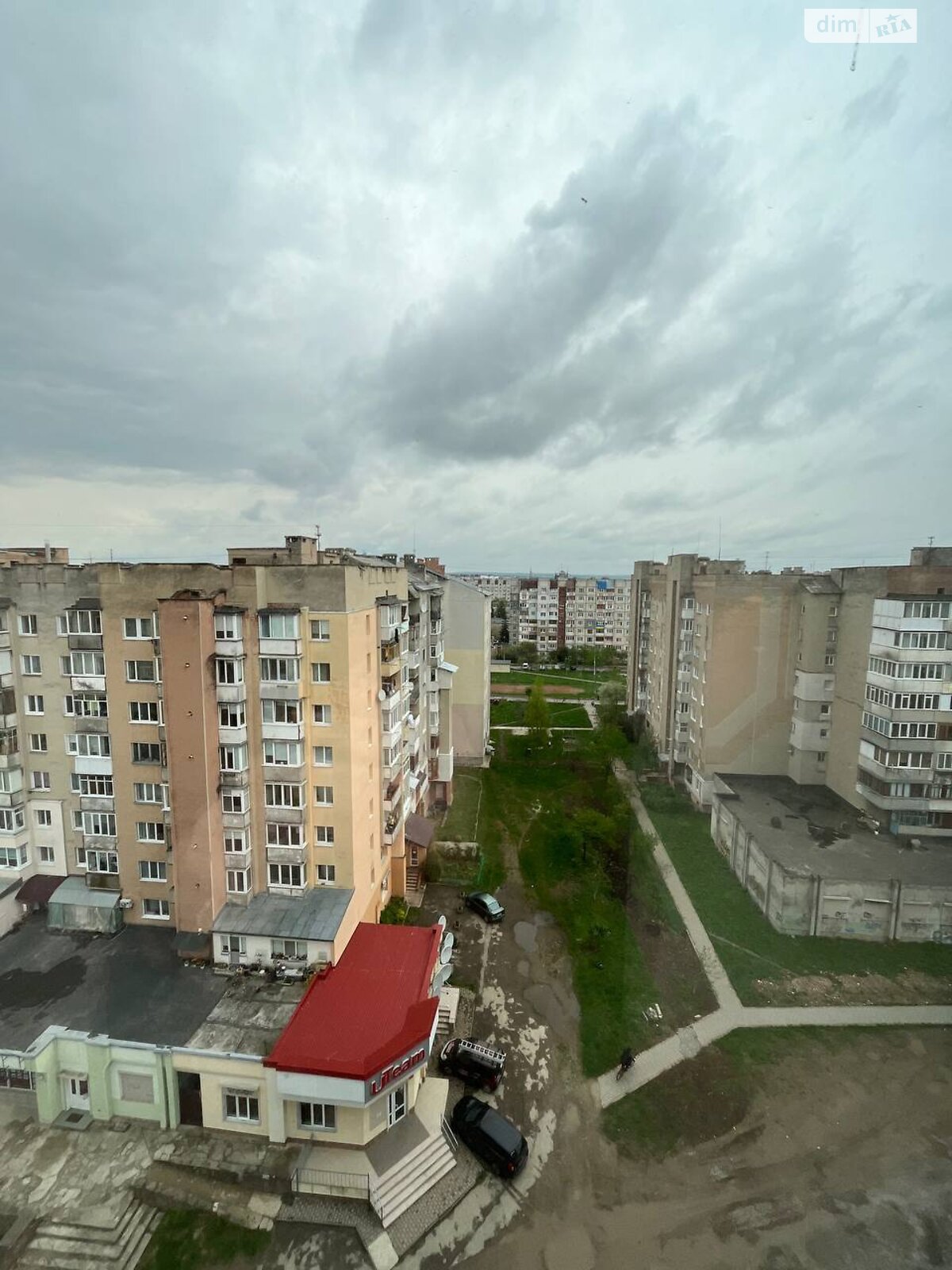 Продажа однокомнатной квартиры в Ивано-Франковске, на ул. Молодежная, район Братья фото 1 Продажа однокомнатной квартиры в Ивано-Франковске, на ул. Молодежная, район Братья фото 1