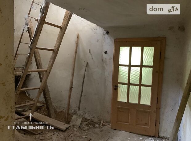 Продаж п`ятикімнатної квартири в Івано-Франківську на вул. Сніжна 1 район Черніїв фото 1 Продаж п`ятикімнатної квартири в Івано-Франківську на вул. Сніжна 1 район Черніїв фото 1