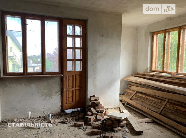 Продаж п`ятикімнатної квартири в Івано-Франківську на вул. Сніжна 1 район Черніїв фото 1 Продаж п`ятикімнатної квартири в Івано-Франківську на вул. Сніжна 1 район Черніїв фото 1