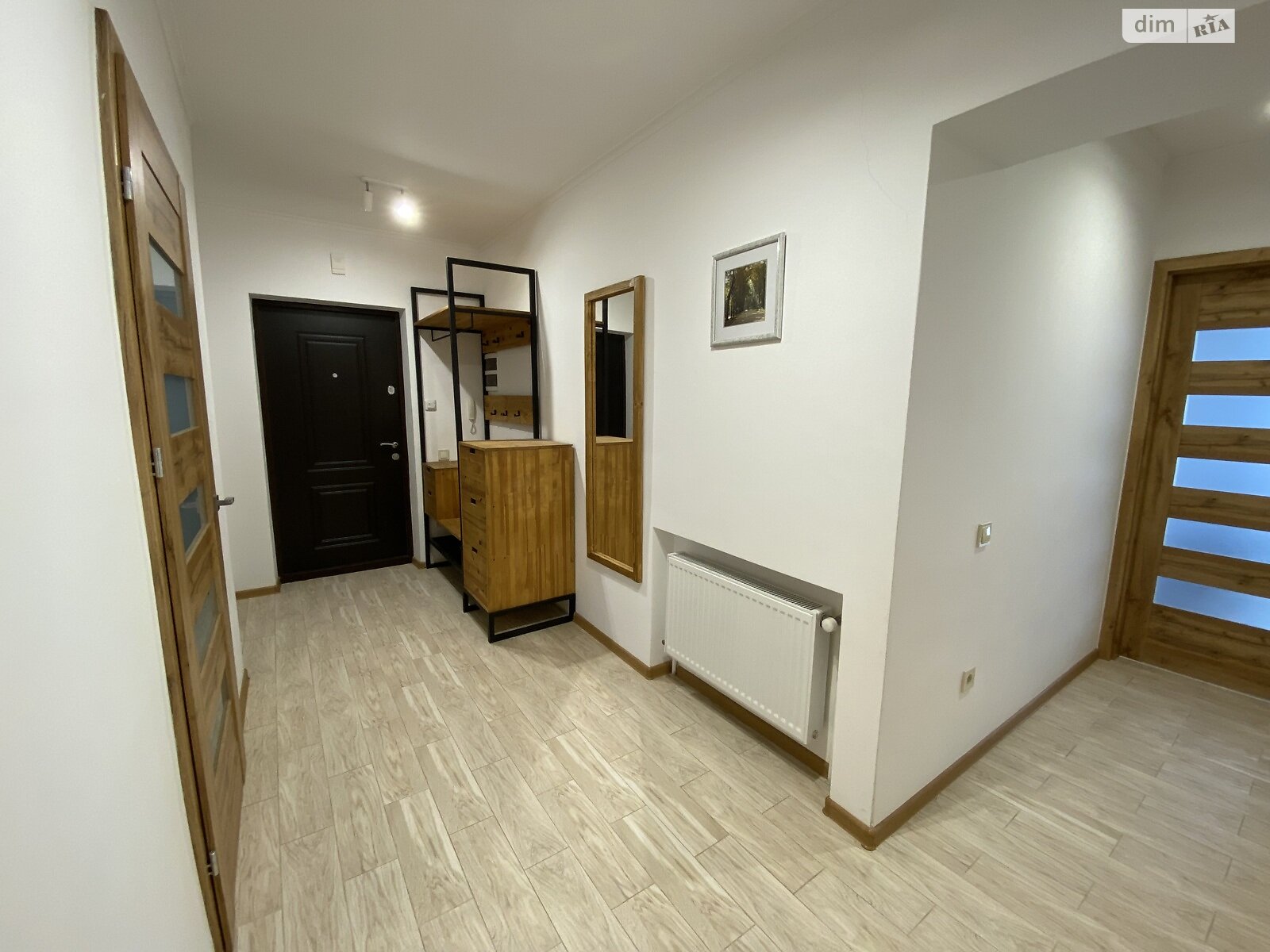 Продаж трикімнатної квартири в Івано-Франківську, на вул. Довга 20В, фото 1 Продаж трикімнатної квартири в Івано-Франківську, на вул. Довга 20В, фото 1
