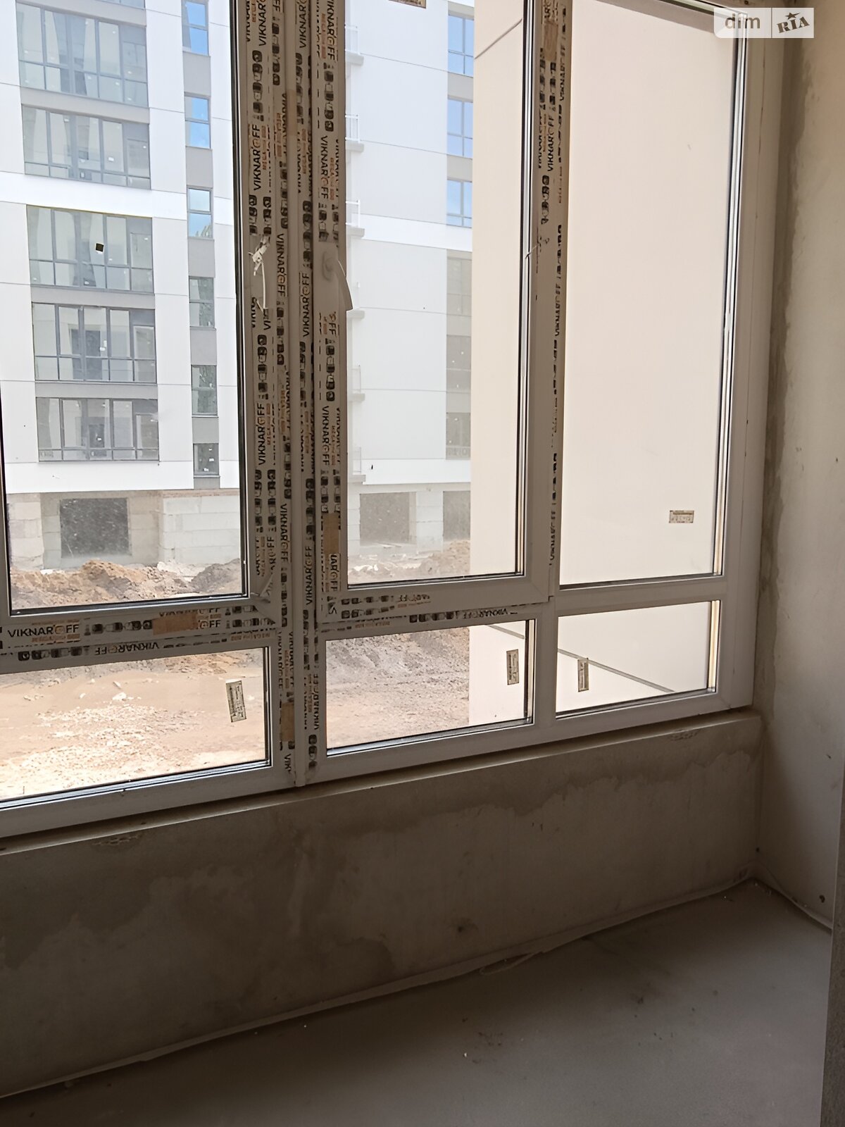 Продажа трехкомнатной квартиры в Ивано-Франковске, на ул. Довженко А., фото 1 Продажа трехкомнатной квартиры в Ивано-Франковске, на ул. Довженко А., фото 1