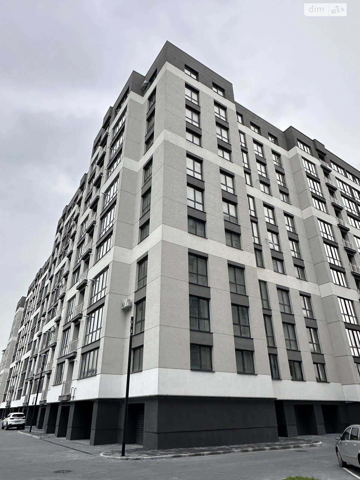 Продажа однокомнатной квартиры в Ивано-Франковске, на ул. Довженко А. 31В корпус 5, фото 1 Продажа однокомнатной квартиры в Ивано-Франковске, на ул. Довженко А. 31В корпус 5, фото 1