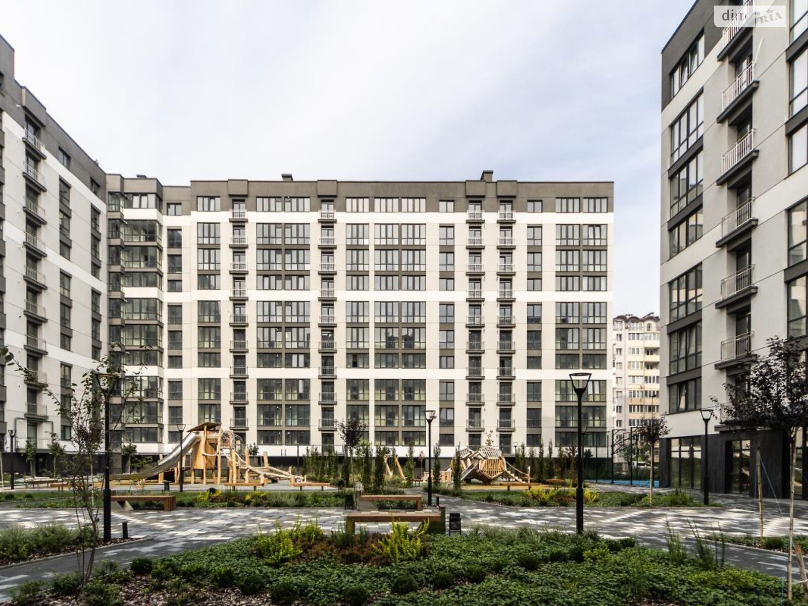 Продажа однокомнатной квартиры в Ивано-Франковске, на ул. Довженко А. 31В корпус 4, фото 1 Продажа однокомнатной квартиры в Ивано-Франковске, на ул. Довженко А. 31В корпус 4, фото 1