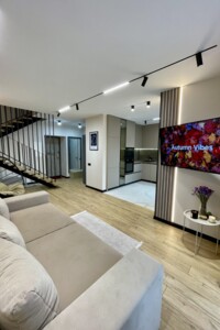 Продажа трехкомнатной квартиры в Ивано-Франковске, на ул. Довженко А. 31В корпус 5, фото 2